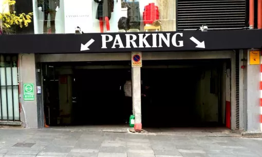 parking serrano